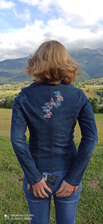 Veste brodée en jean femme