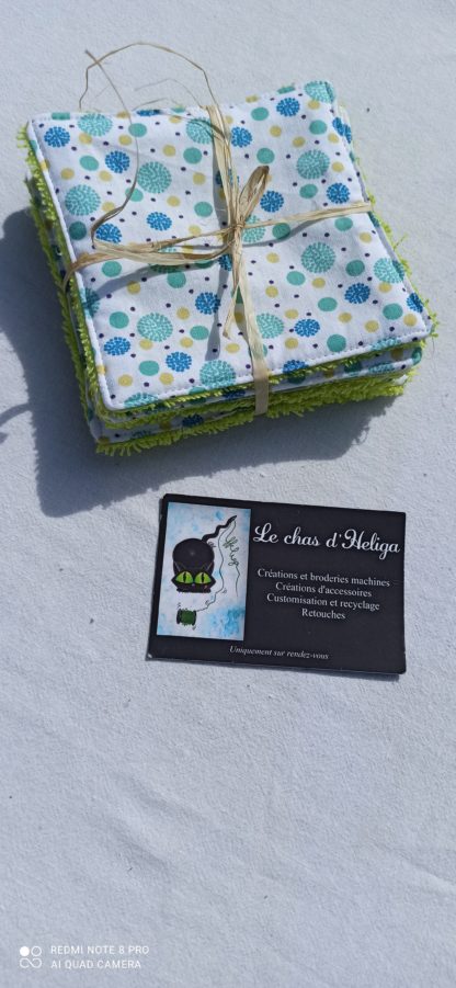 Lingettes avec des ronds