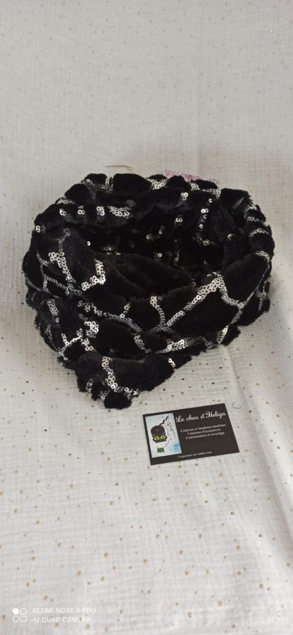 Double snood avec sequin blanc