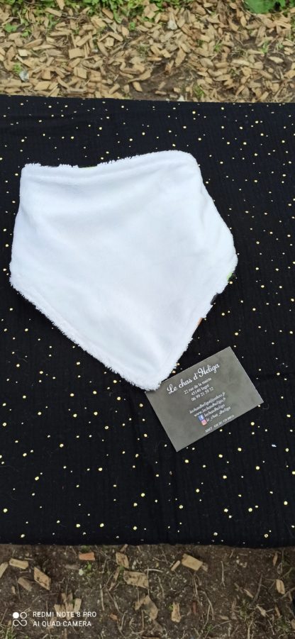 Bavoir bandana blanc